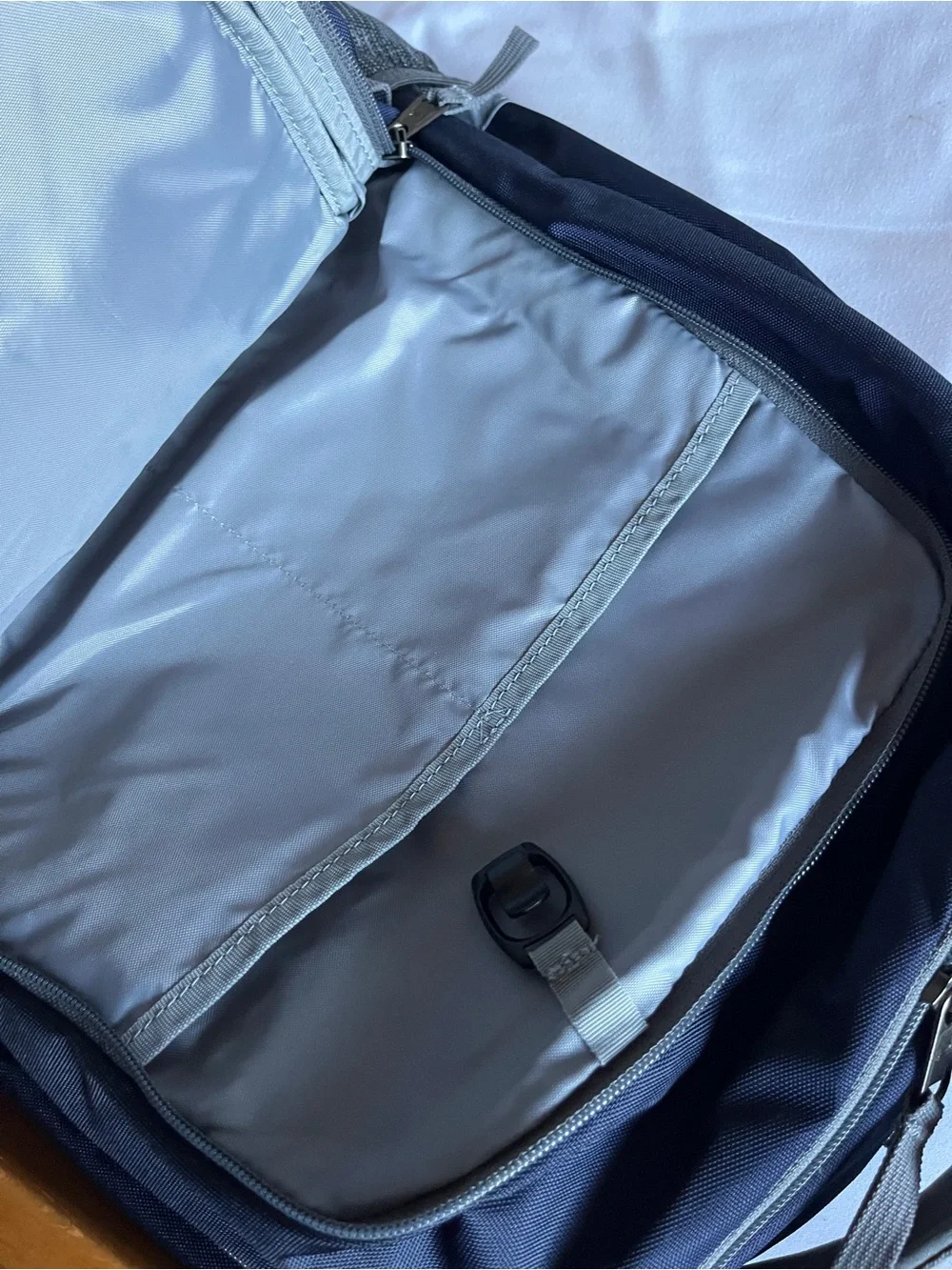 Under Armour UA Team Hustle Storm Backpack Navy Blue Unisex Laptop School Bag
